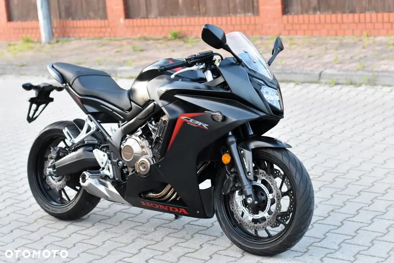 Honda CBR - 1