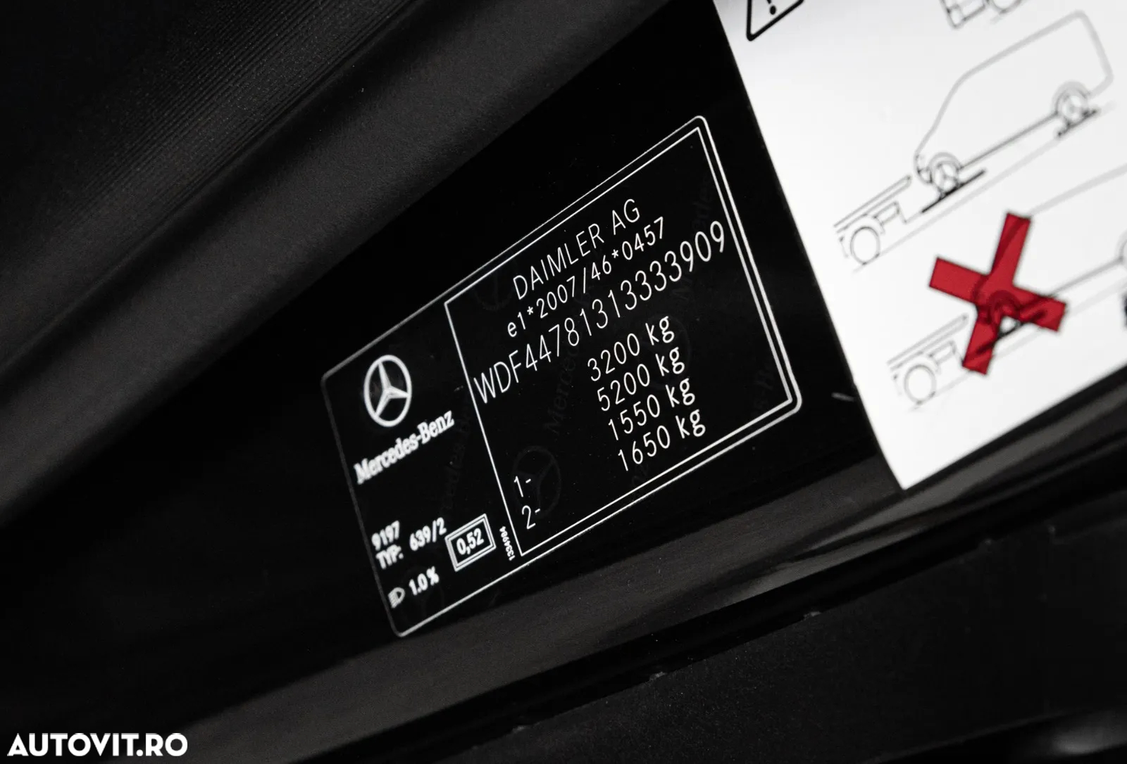 Mercedes-Benz V 250 (BlueTEC) d kompakt 4Matic 7G-TRONIC Avantgarde Edition - 23