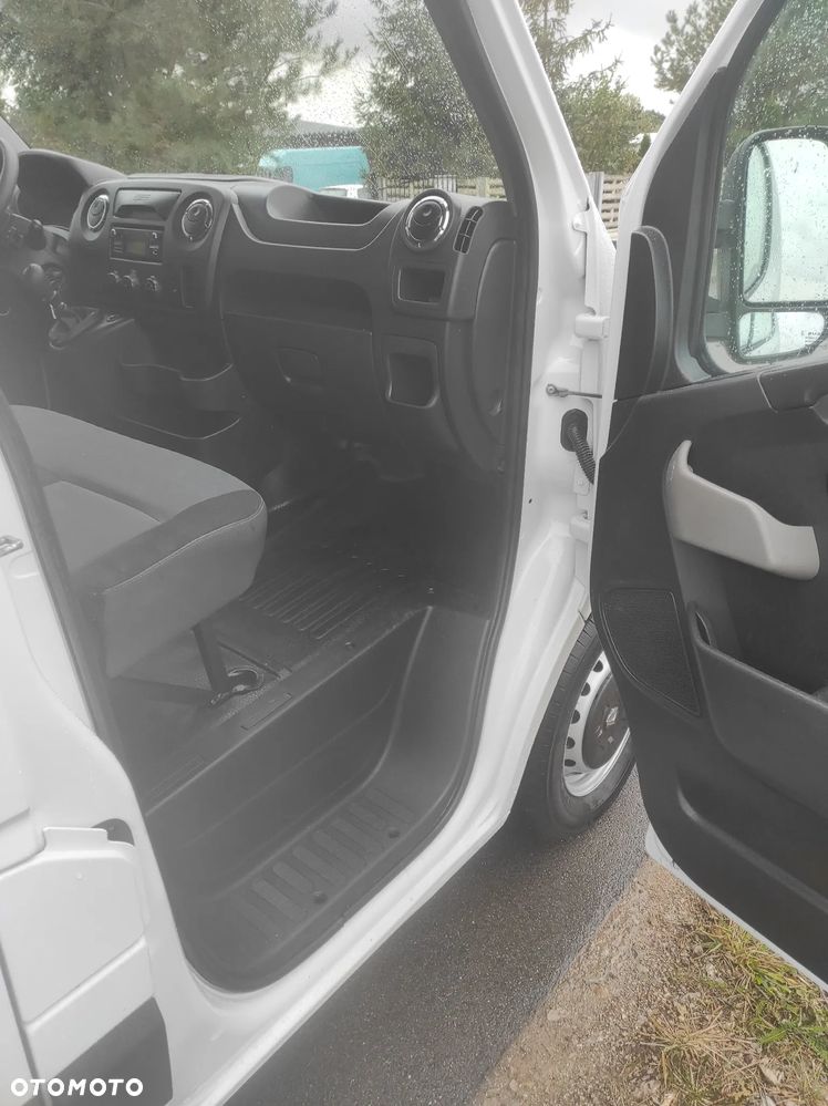 Renault Master - 13