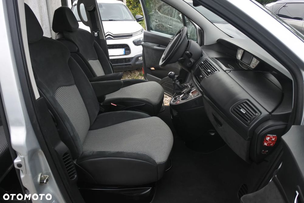 Peugeot 807 HDi 160 Style - 5