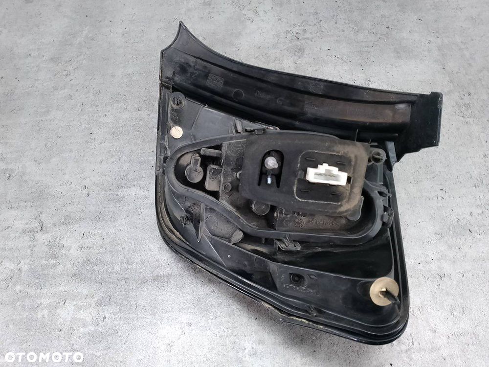 LAMPA TYLNA LEWA CITROEN C3 II 9673805480 HATCHBACK - 6