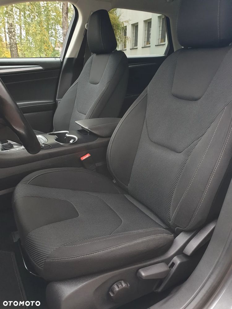 Ford Mondeo 2.0 TDCi Titanium PowerShift - 30