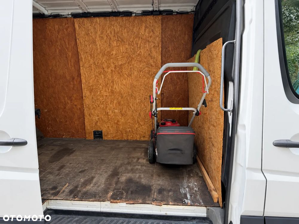 Volkswagen Crafter - 16