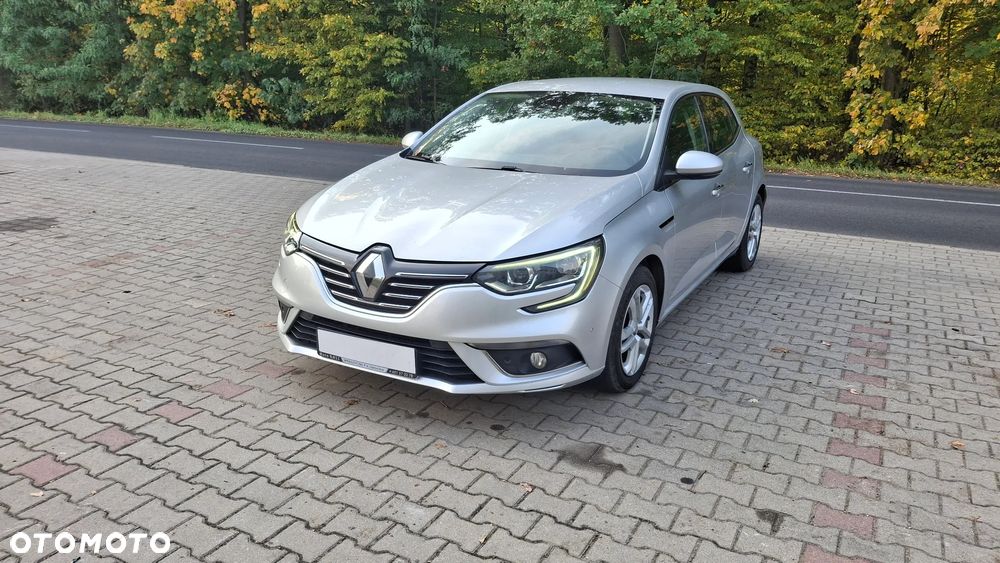 Renault Megane 2019 photo 3