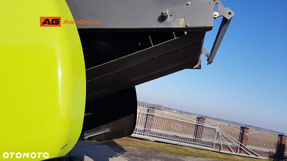Claas VARIANT 360RF - 12