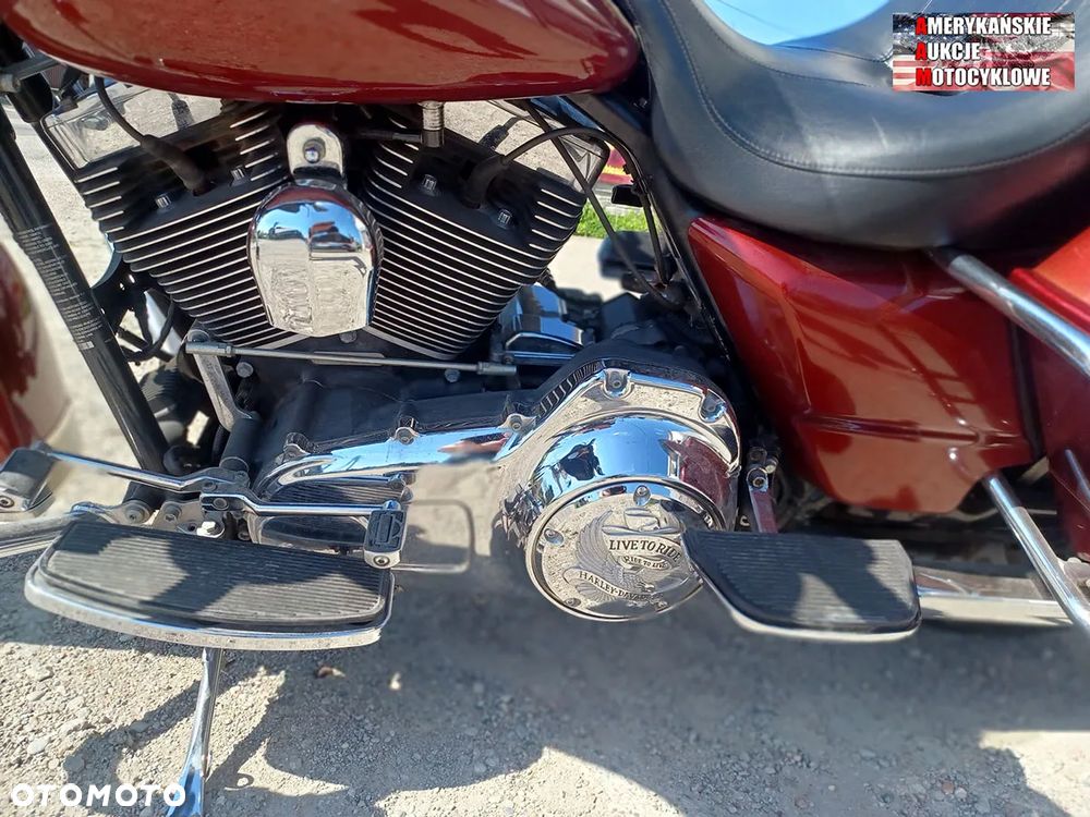 Harley-Davidson FLHTCU Ultra - 14