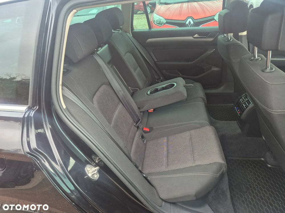 Volkswagen Passat 2.0 TDI BMT Comfortline DSG7 - 12