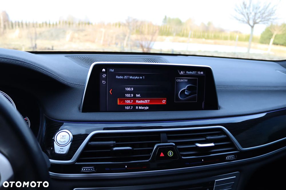 BMW Seria 7 740i - 18