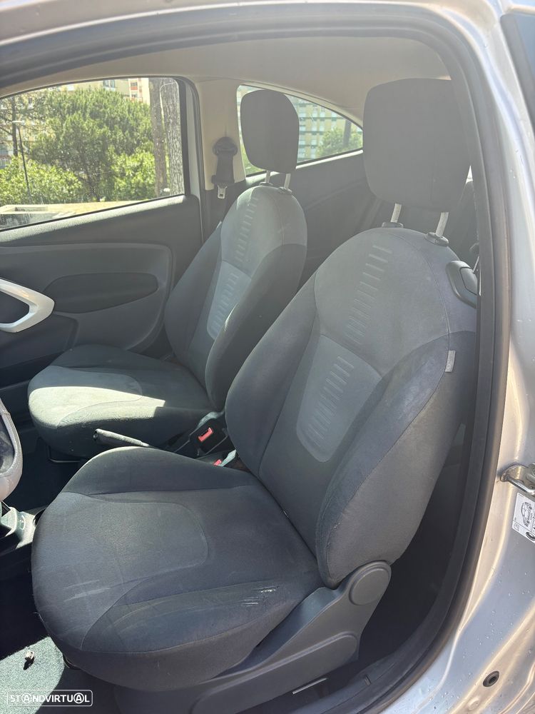 Ford KA 1.3 TDCi Titanium - 7