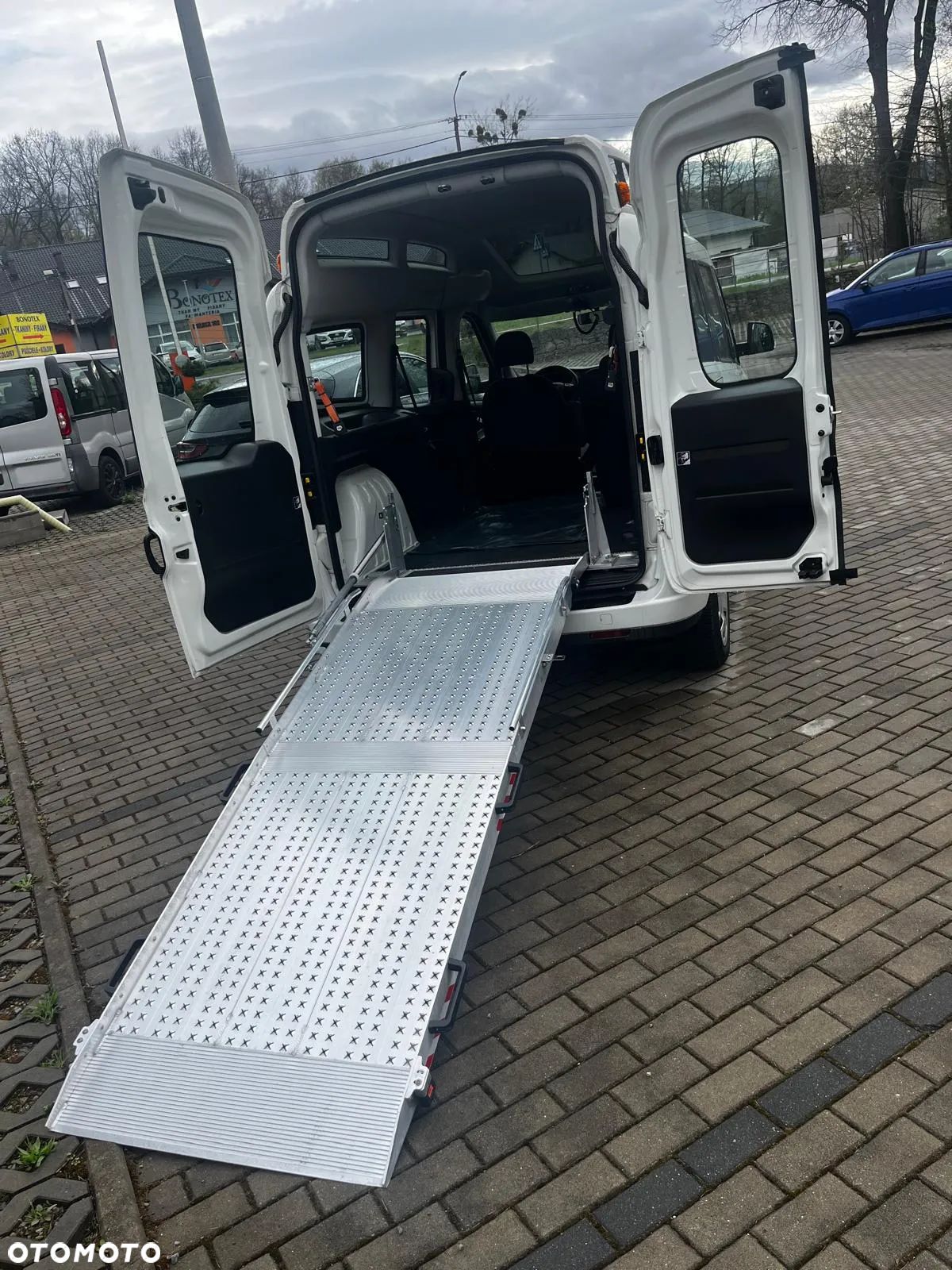 Fiat Doblo - 1