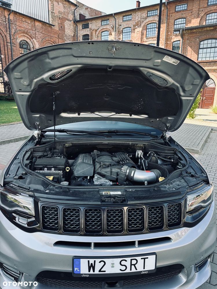 Jeep Grand Cherokee SRT Night - 13