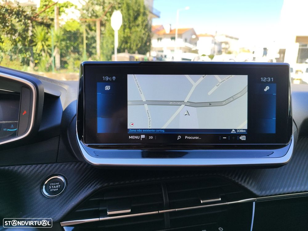 Peugeot 2008 1.5 BlueHDi Allure Pack - 19
