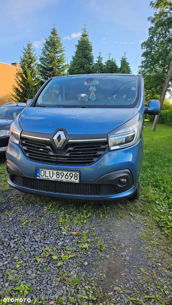 Renault Trafic - 2