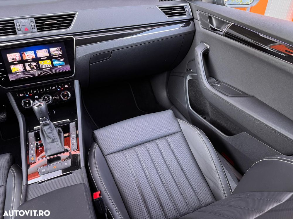 Skoda Superb 2.0 TDI 4X4 DSG Laurin & Klement - 11