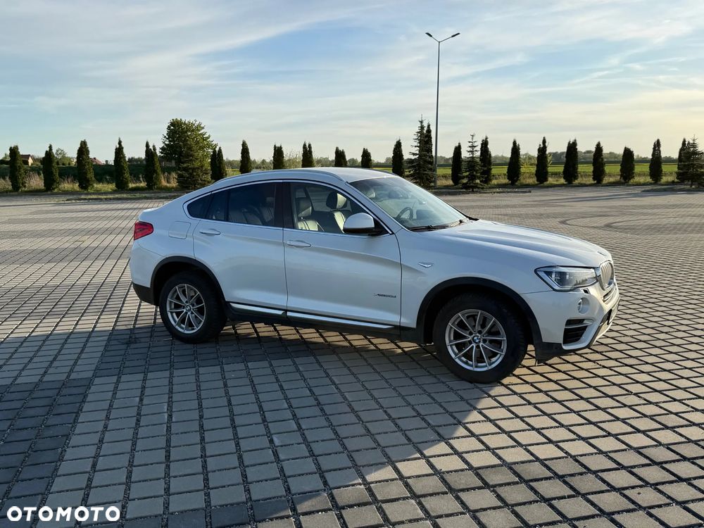 BMW X4 xDrive20d xLine - 3