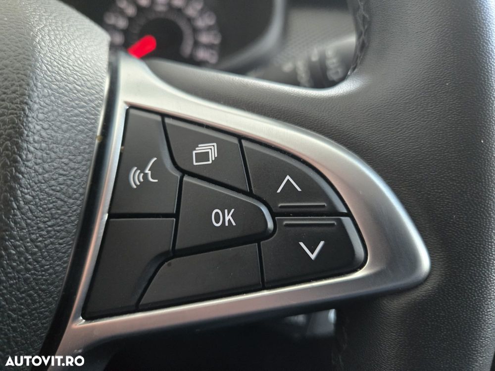 Dacia Sandero TCe 90 MT6 Comfort - 14