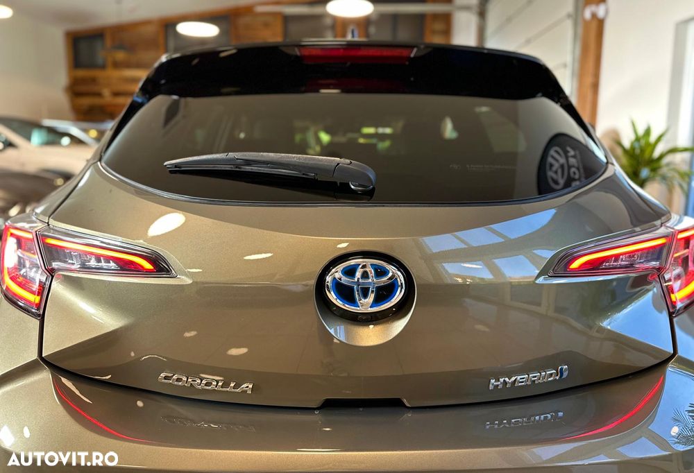 Toyota Corolla - 11