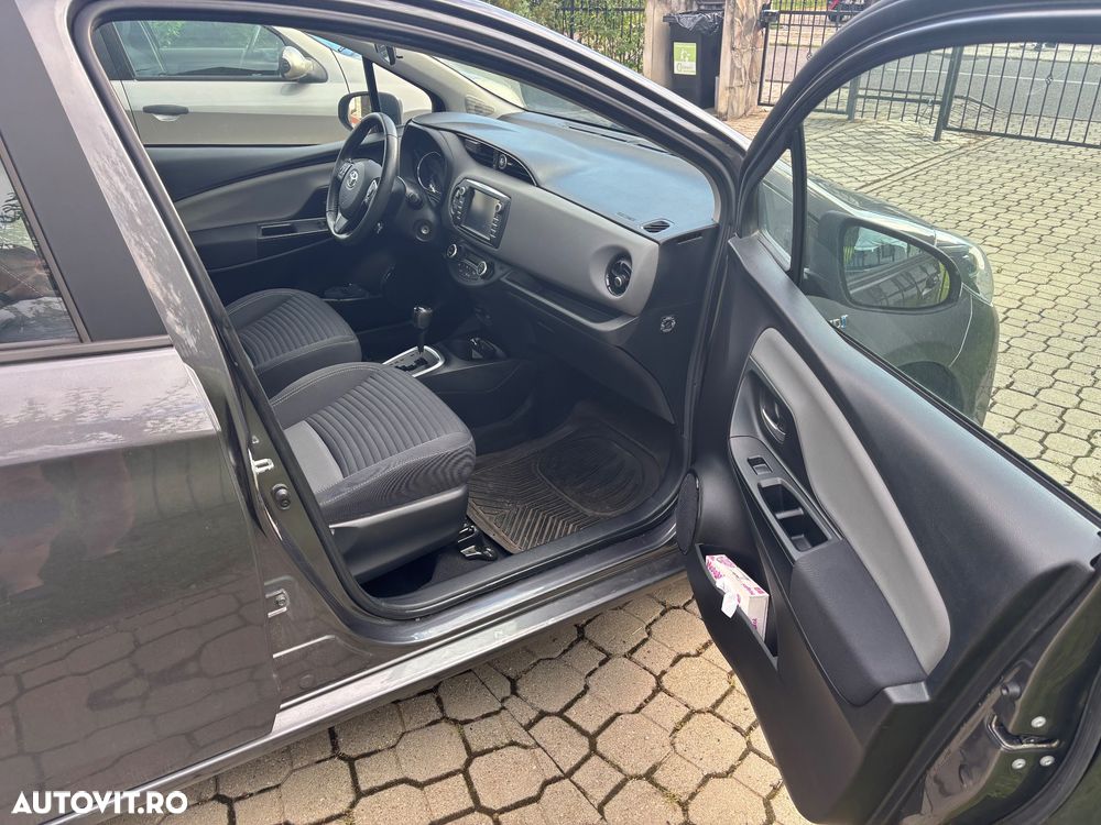TOYOTA Yaris 2019 — imagine 7