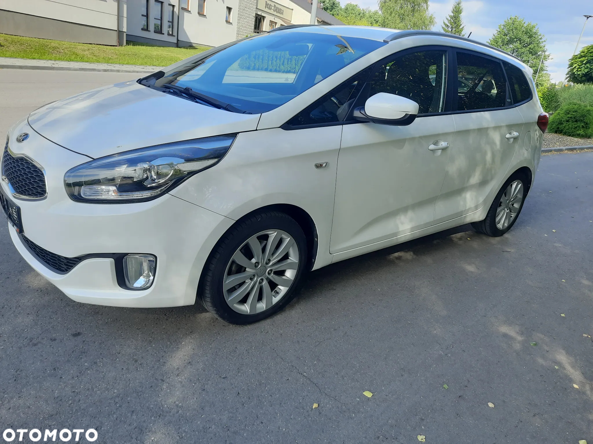 Kia Carens 1.7 CRDi M EU6 - 7
