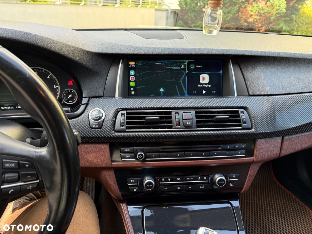 BMW Seria 5 525d - 11