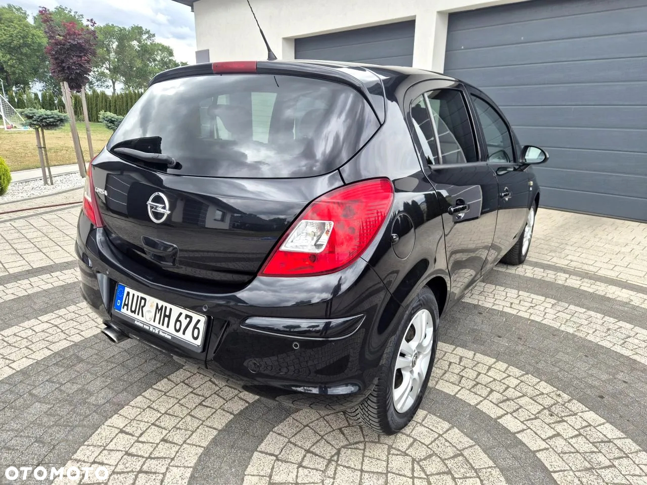 Opel Corsa 1.4 16V 150 Jahre - 7