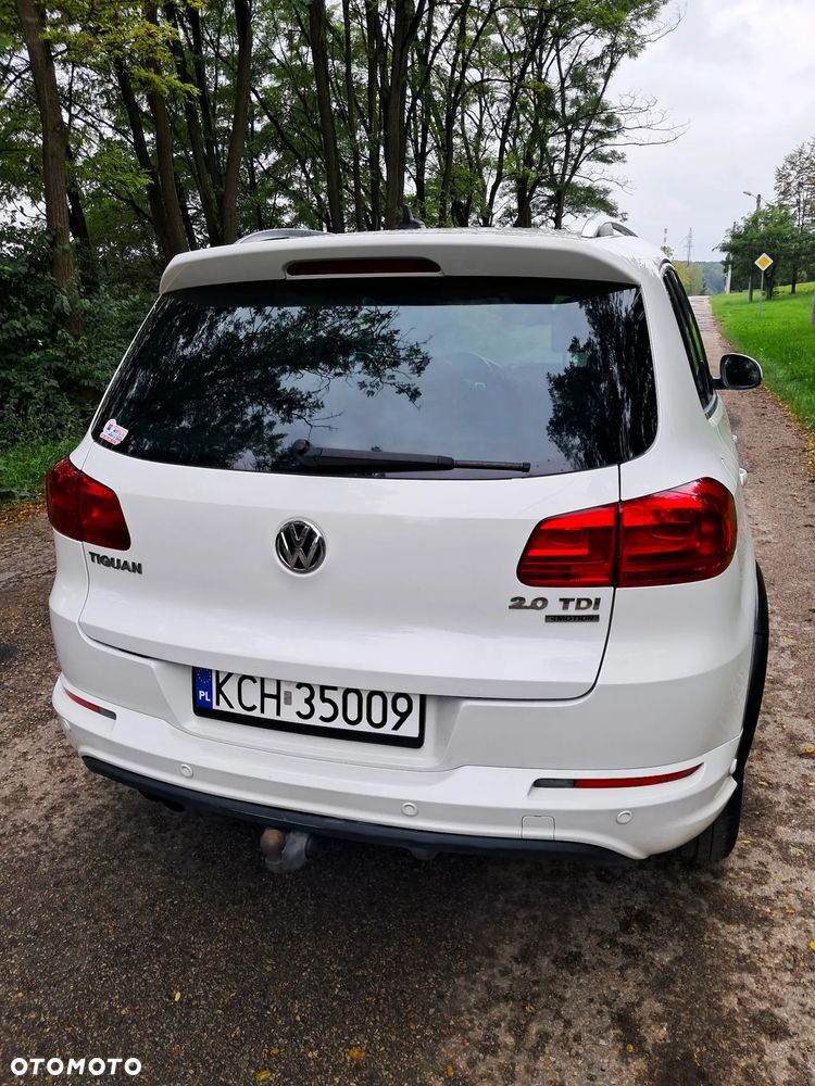 Volkswagen Tiguan 2.0 TDI 4Mot Perfectline R-Style DSG - 4