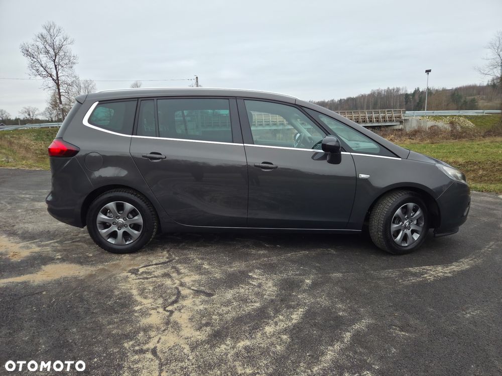 Opel Zafira 1.6 CDTI Elite S&S - 10