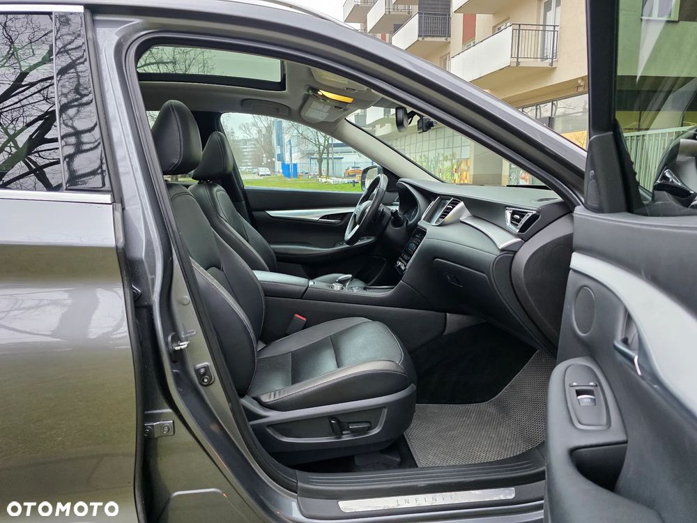 Infiniti QX50 - 36
