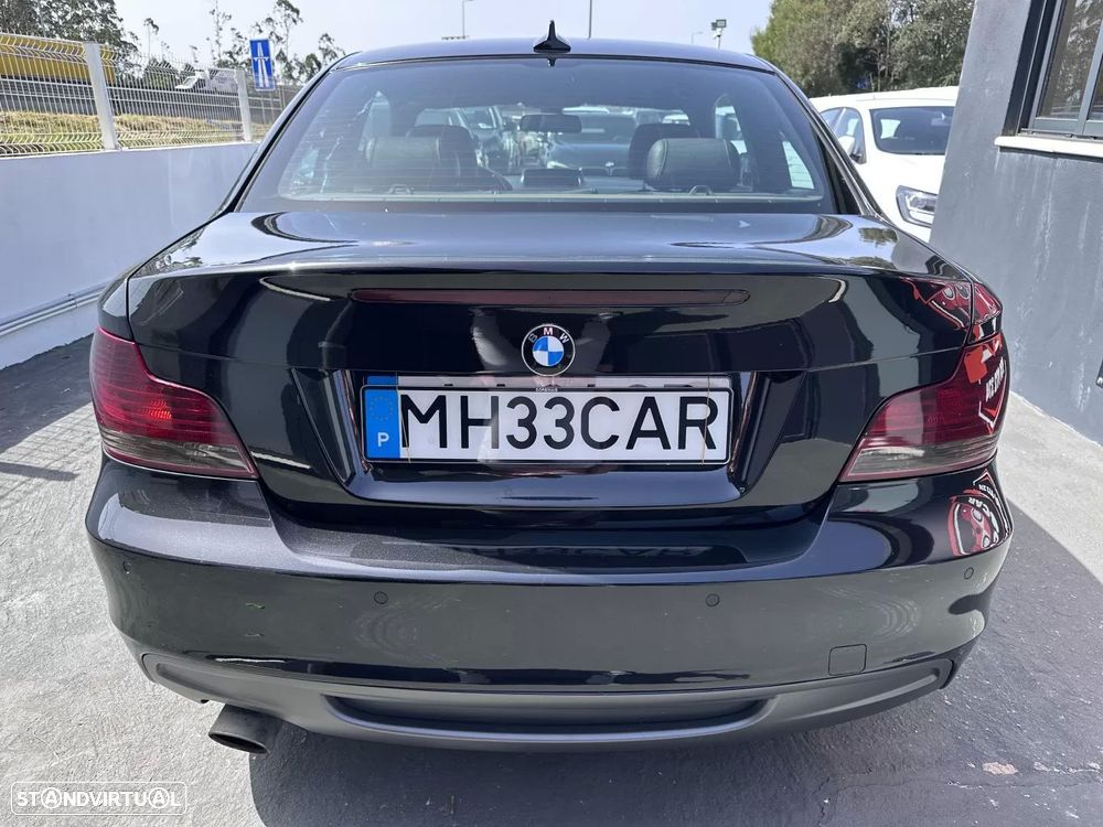 BMW 120 d Limited Edition Lifestyle c/ M Sport Pack - 8