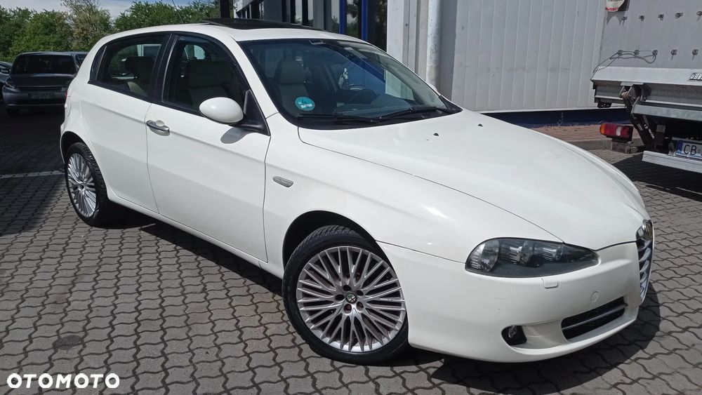 Alfa Romeo 147 1.6 Twin Spark AMICA - 18