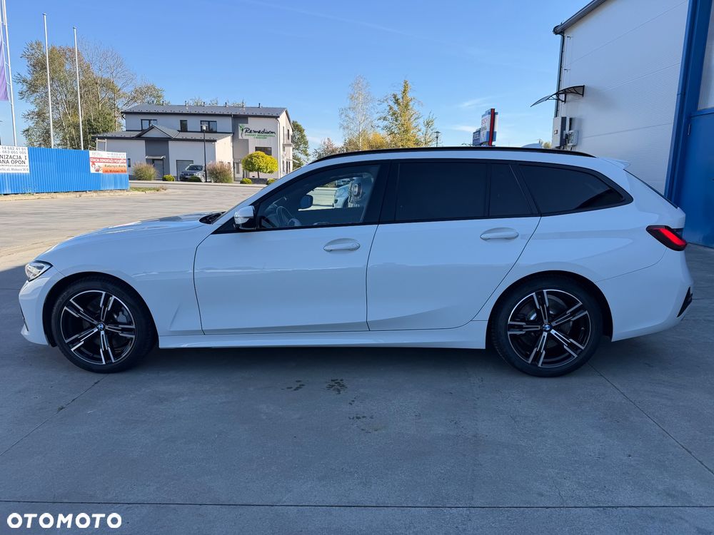 BMW Seria 3 330i Sport Line - 6
