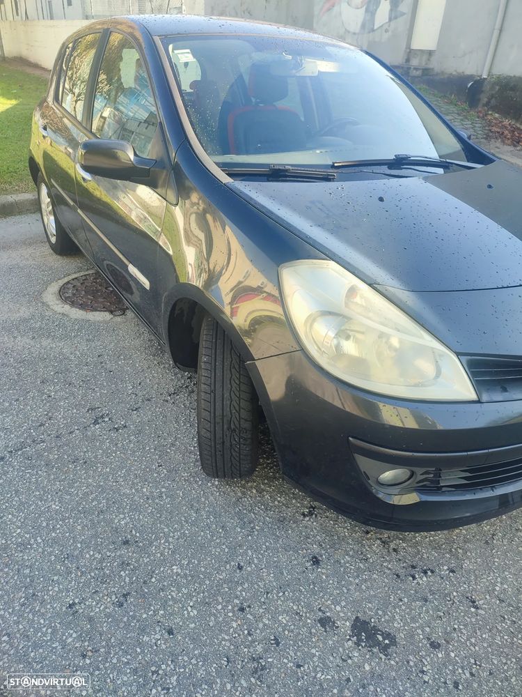 Renault Clio 1.2 16V Rip Curl II - 2