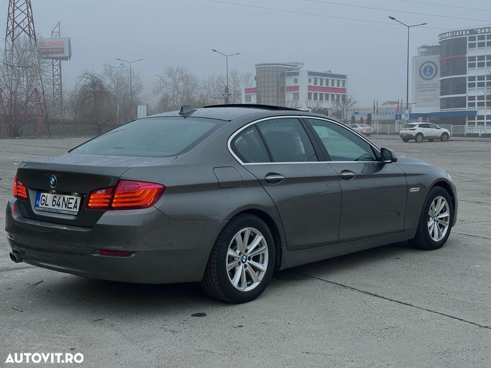 BMW Seria 5 520d - 2