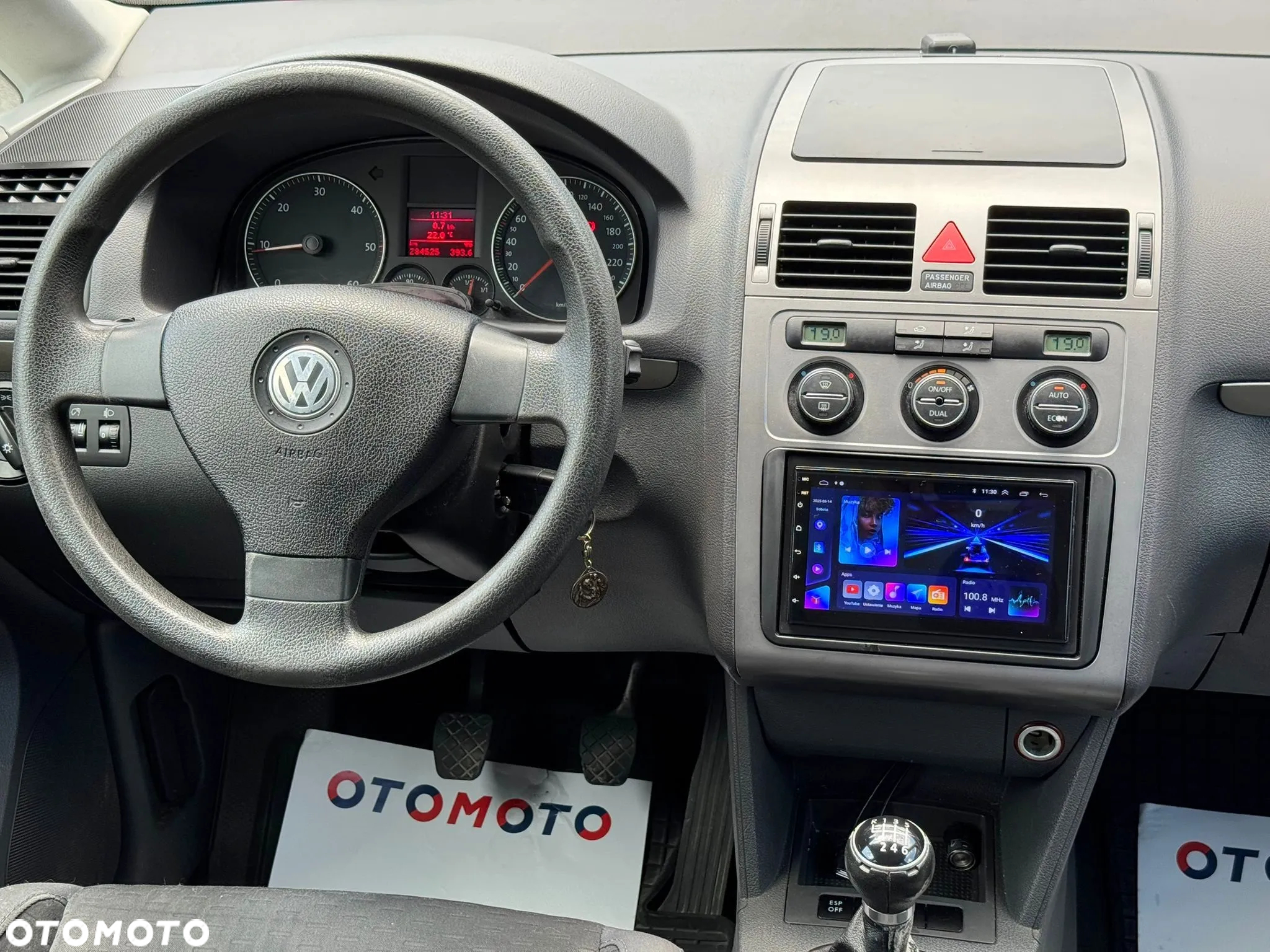 Volkswagen Touran 1.9 TDI Trendline - 9