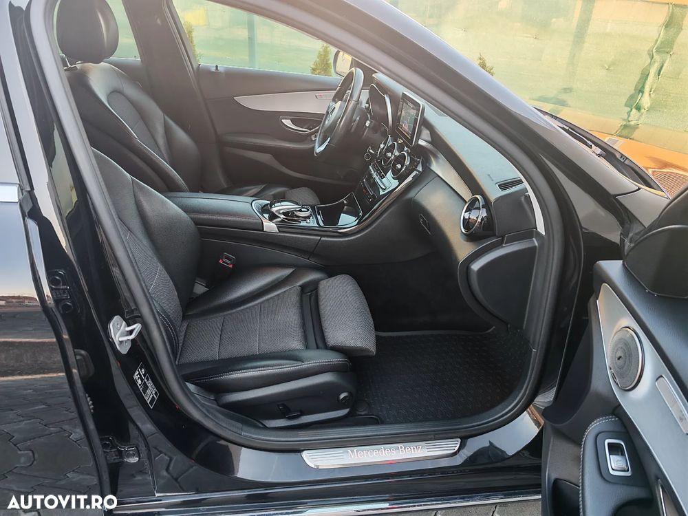 Mercedes-Benz C - 15