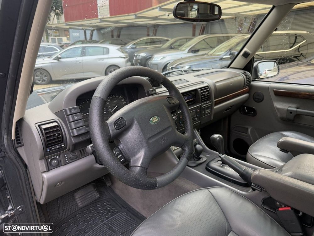 Land Rover Discovery - 20