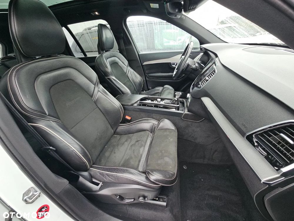Volvo XC 90 T6 AWD Geartronic RDesign - 8
