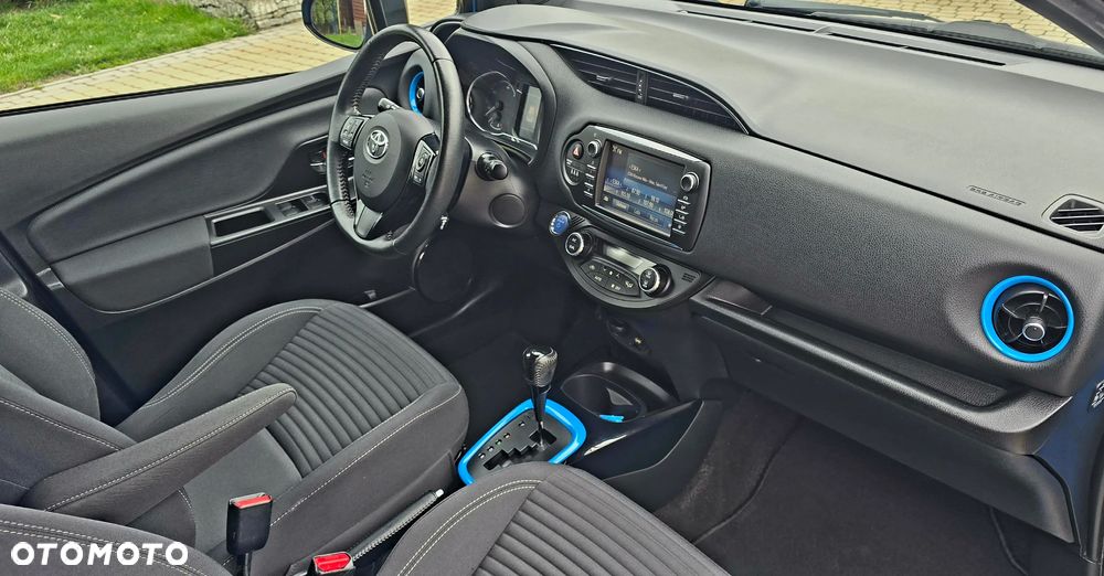 Toyota Yaris - 28
