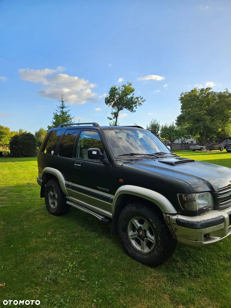 Isuzu Trooper - 12