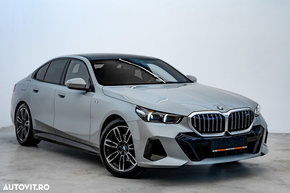 BMW Seria 5 520i AT MHEV - 3