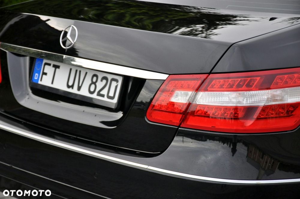 Mercedes-Benz Klasa E - 16