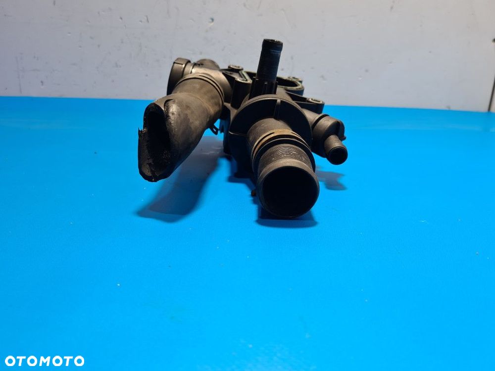 OBUDOWA TERMOSTATU FORD S-MAX - 8
