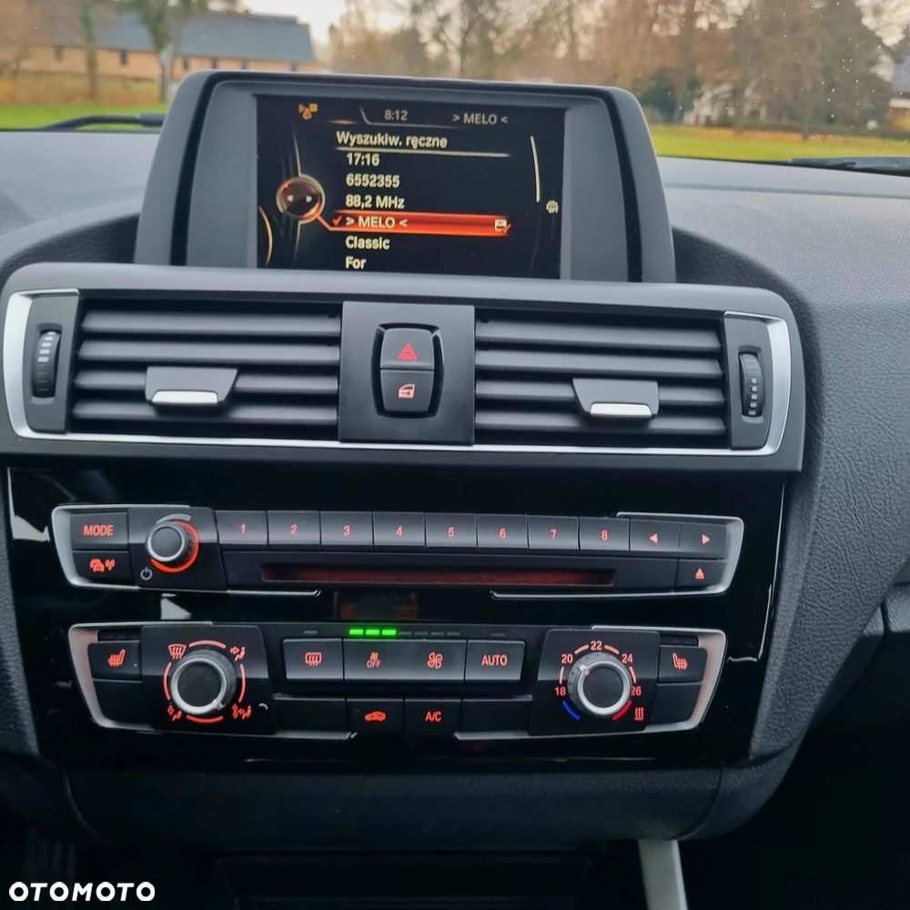 BMW Seria 1 116i Sport Line - 12