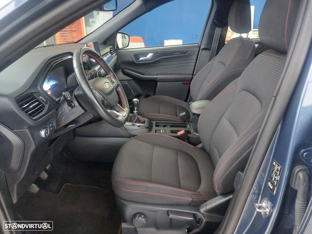 Ford Kuga 1.5 EcoBoost ST-Line - 12