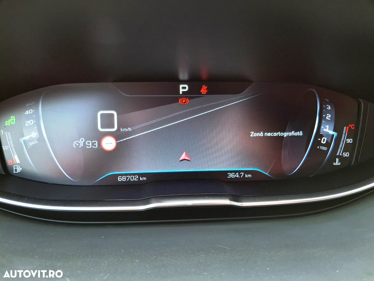 Peugeot 3008 1.2 PureTech S&S EAT8 Allure - 6