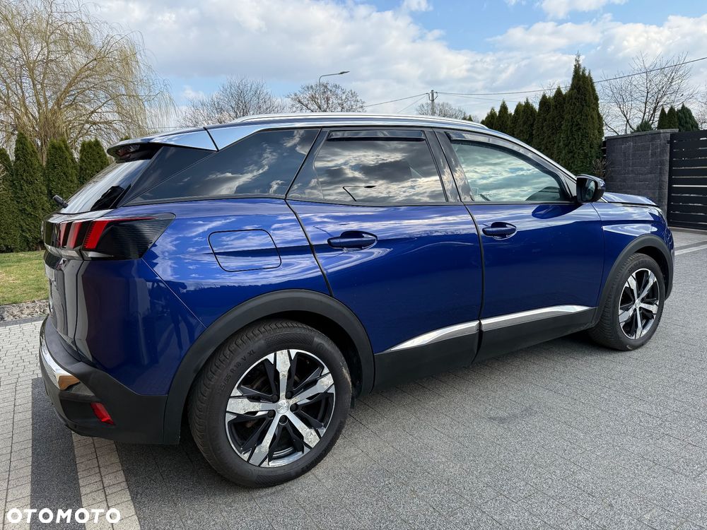 Peugeot 3008 PureTech 130 Stop & Start GPF Roadtrip - 11