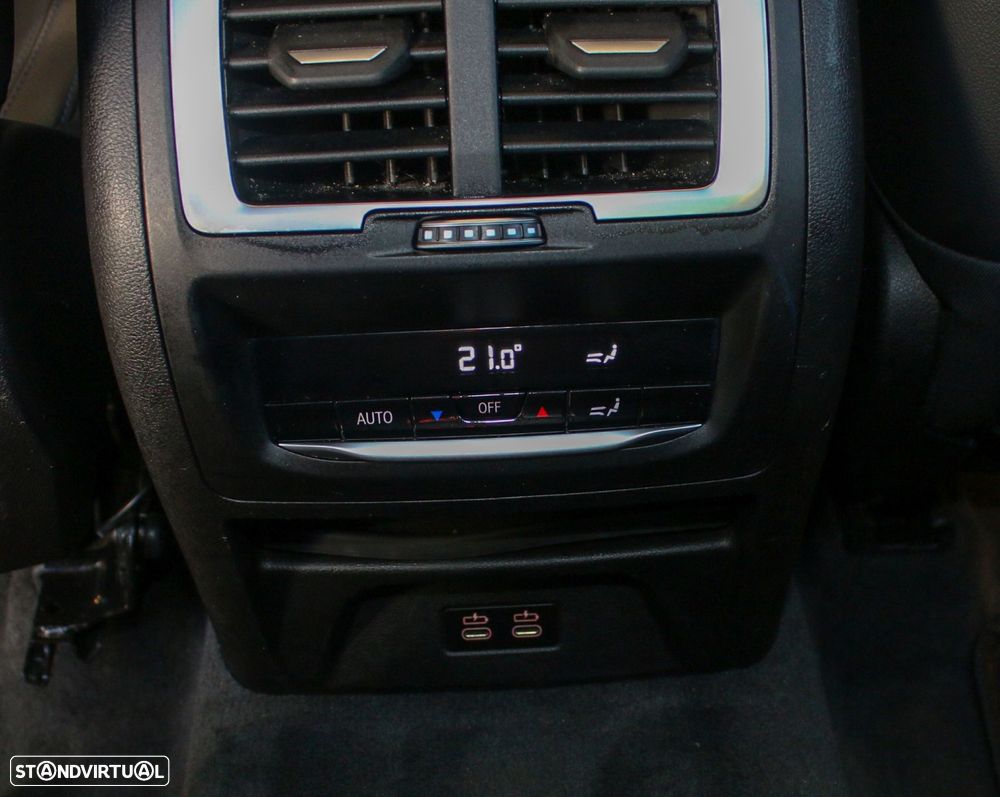 BMW iX3 M Sport Impressive - 56