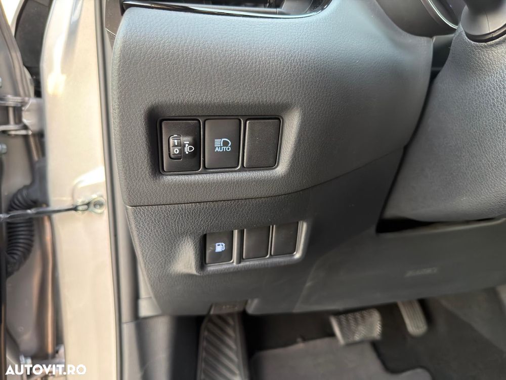 Toyota C-HR 2.0 HSD 184 CP 4x2 CVT Special Edition - 25