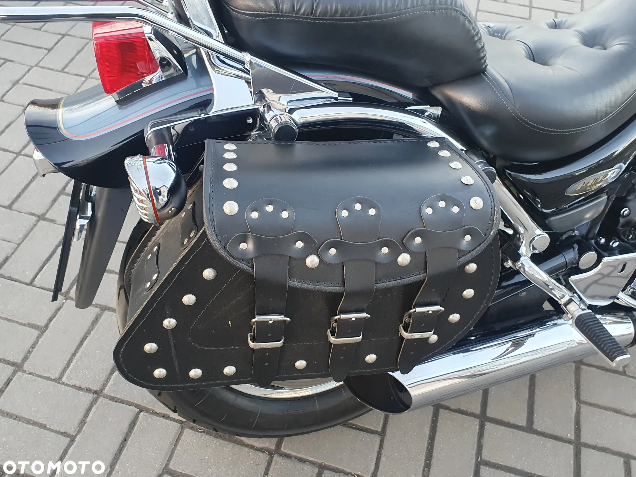 Suzuki Intruder - 21