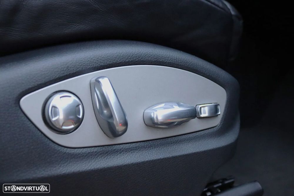 Porsche Cayenne S E-Hybrid - 34